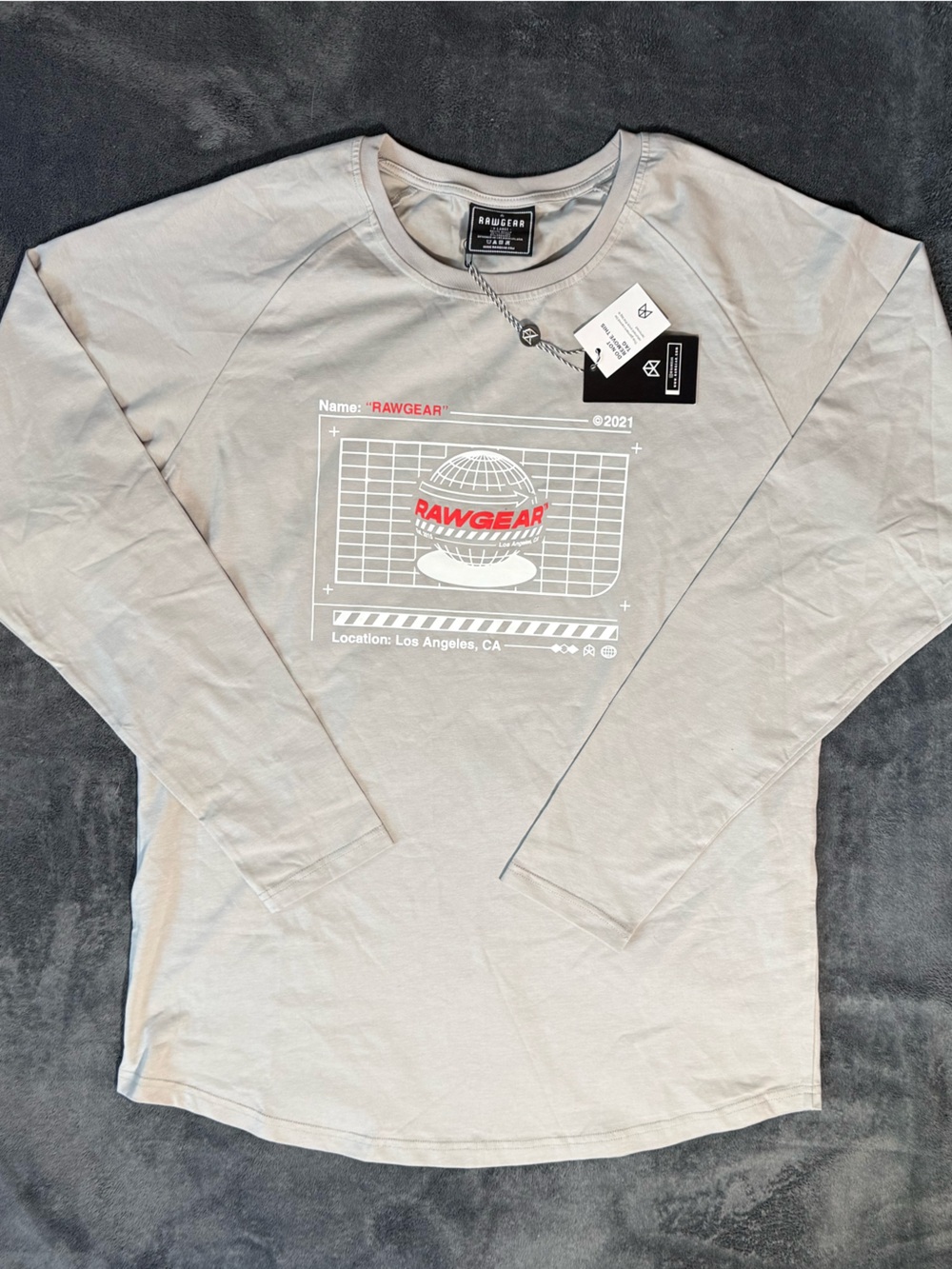 RAWGEAR Men's Long Sleeve Graphic Tee - Light Gray